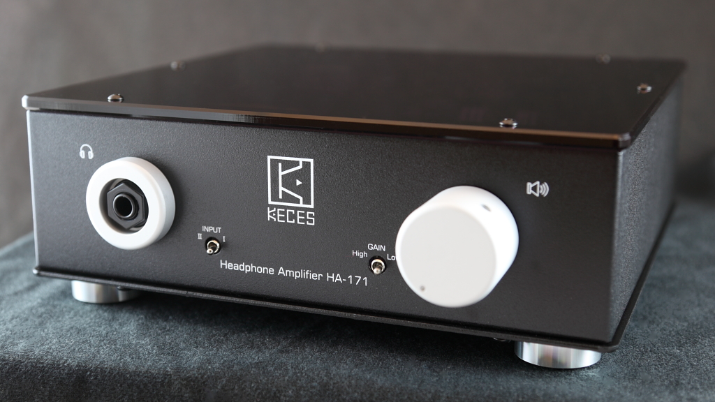HA-171 Headphone/Pre Amp